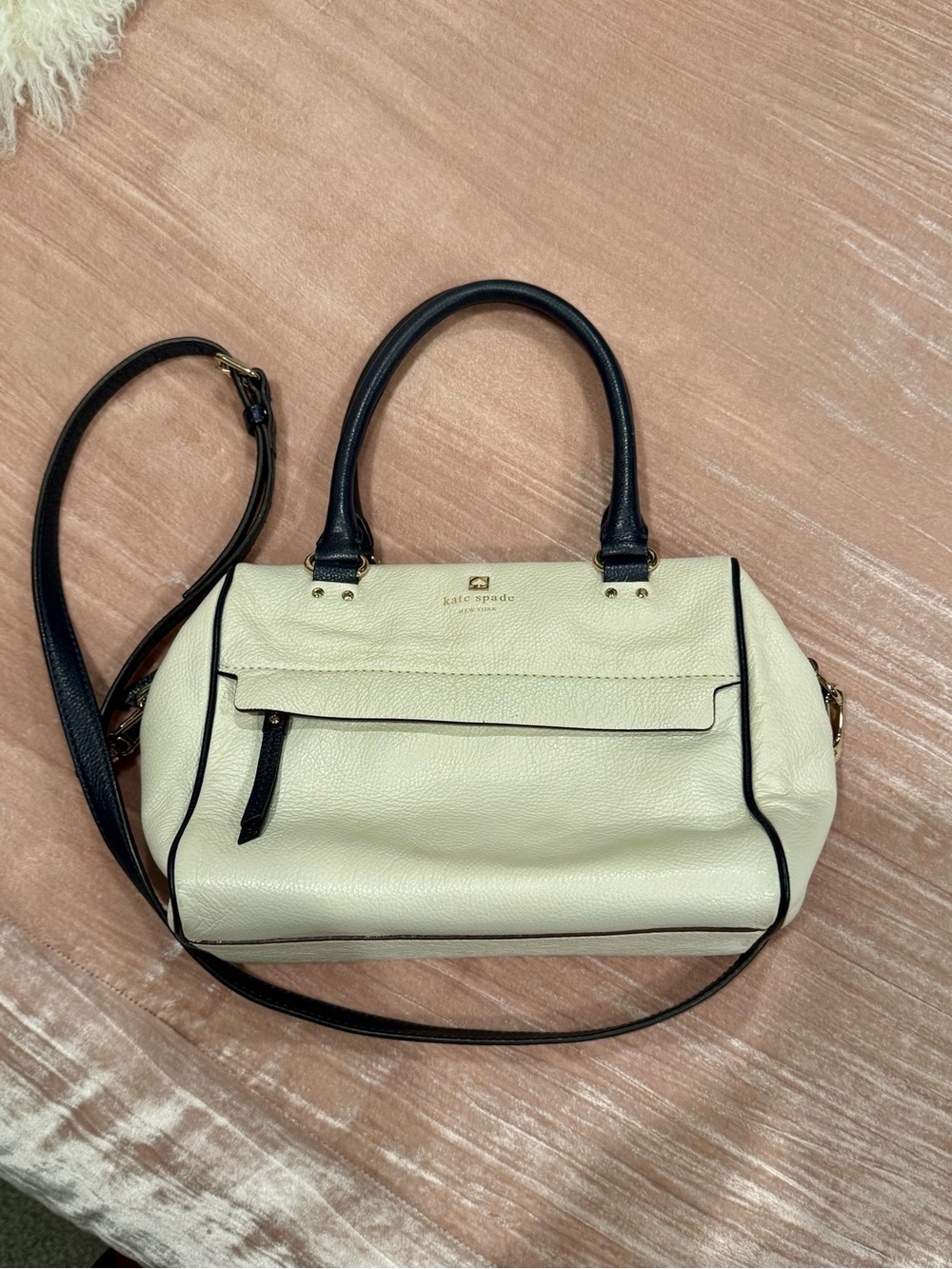 Kate Spade Cream White & Navy Handbag Purse Crossbody Leather Grant Park Alida - Picture 3 of 15